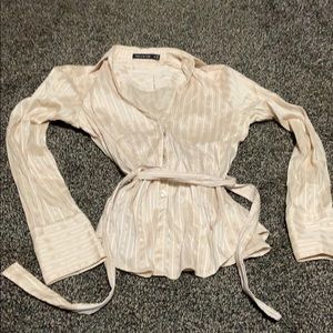 Limited xs button down work top with tie waist
